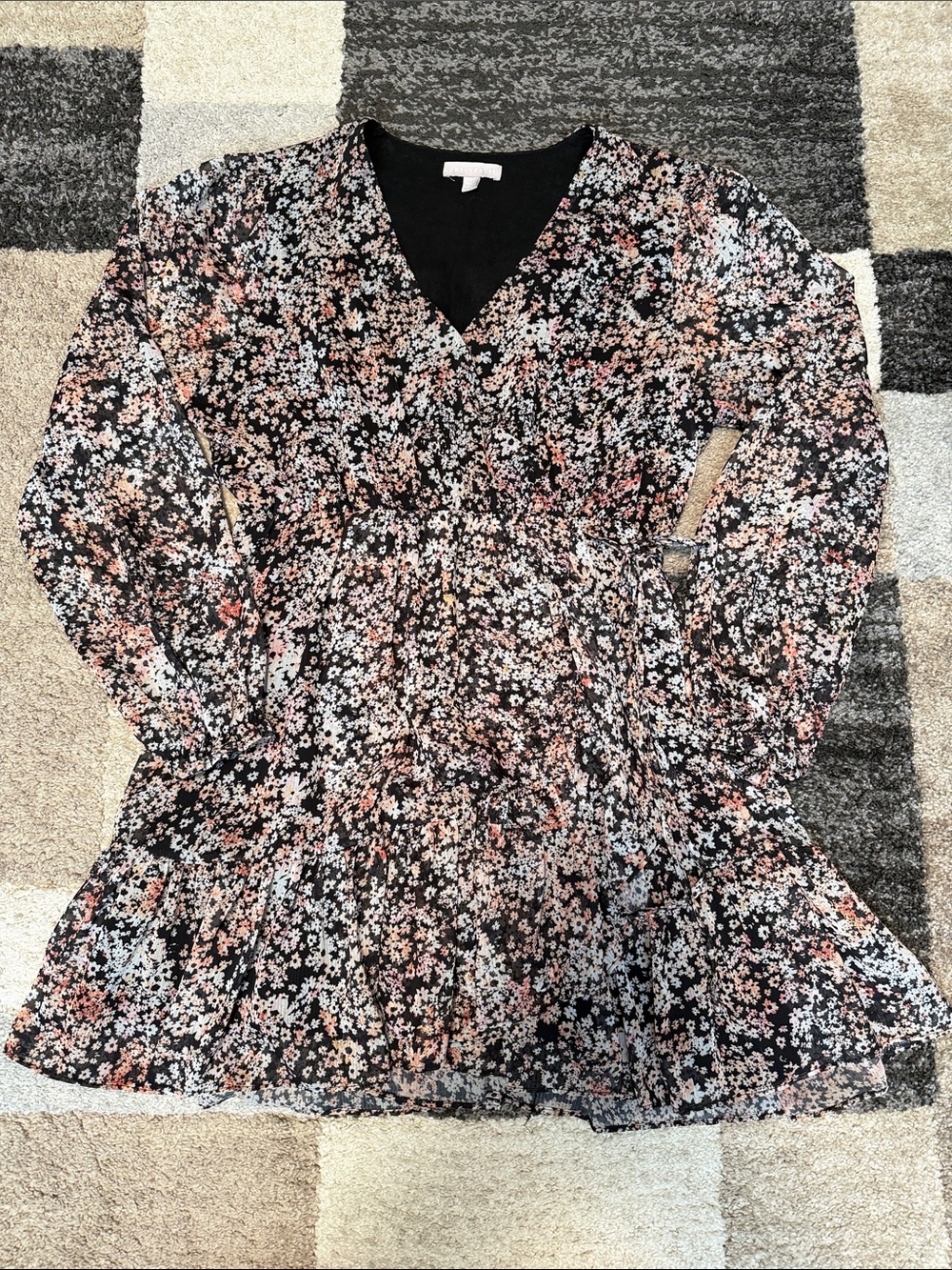 Nordstrom Chelsea28 dress, black floral, size XL EUC!